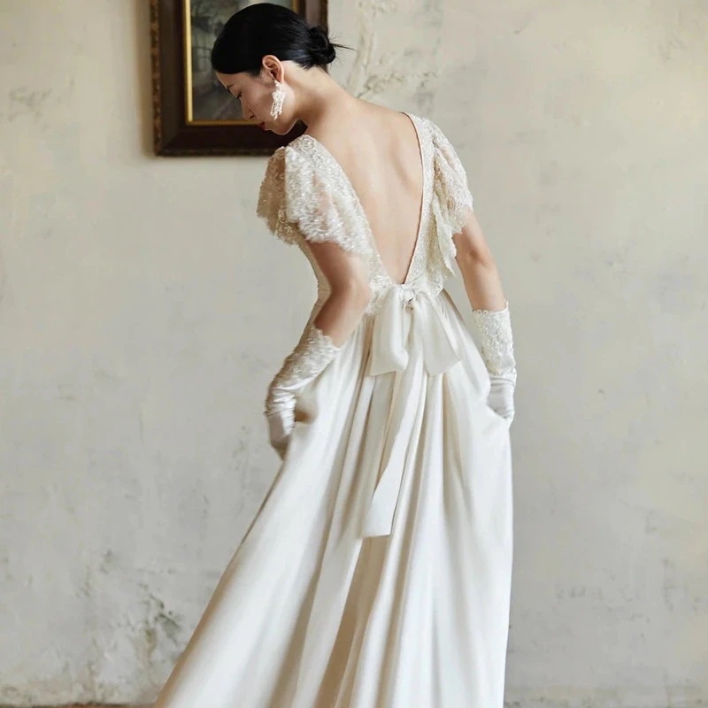 【急速出荷!】ライトウェディングドレスレトロシンプル旅行写真撮影ホワイトスリム2025トレーリング花嫁結婚式結婚式福利厚生ドレス