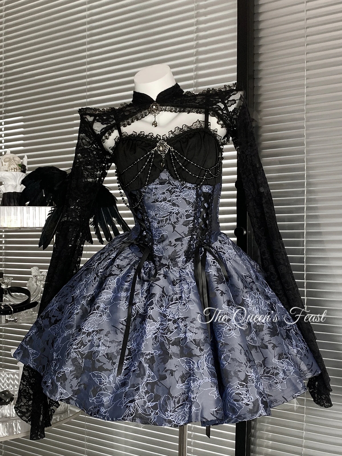 【ni-i-ight】藍鳶のキスの跡 ハロウィーンのレトロなゴシック風のワンピースの暗黒亜文化は腰を収めてやせているLolitaスカートを現します