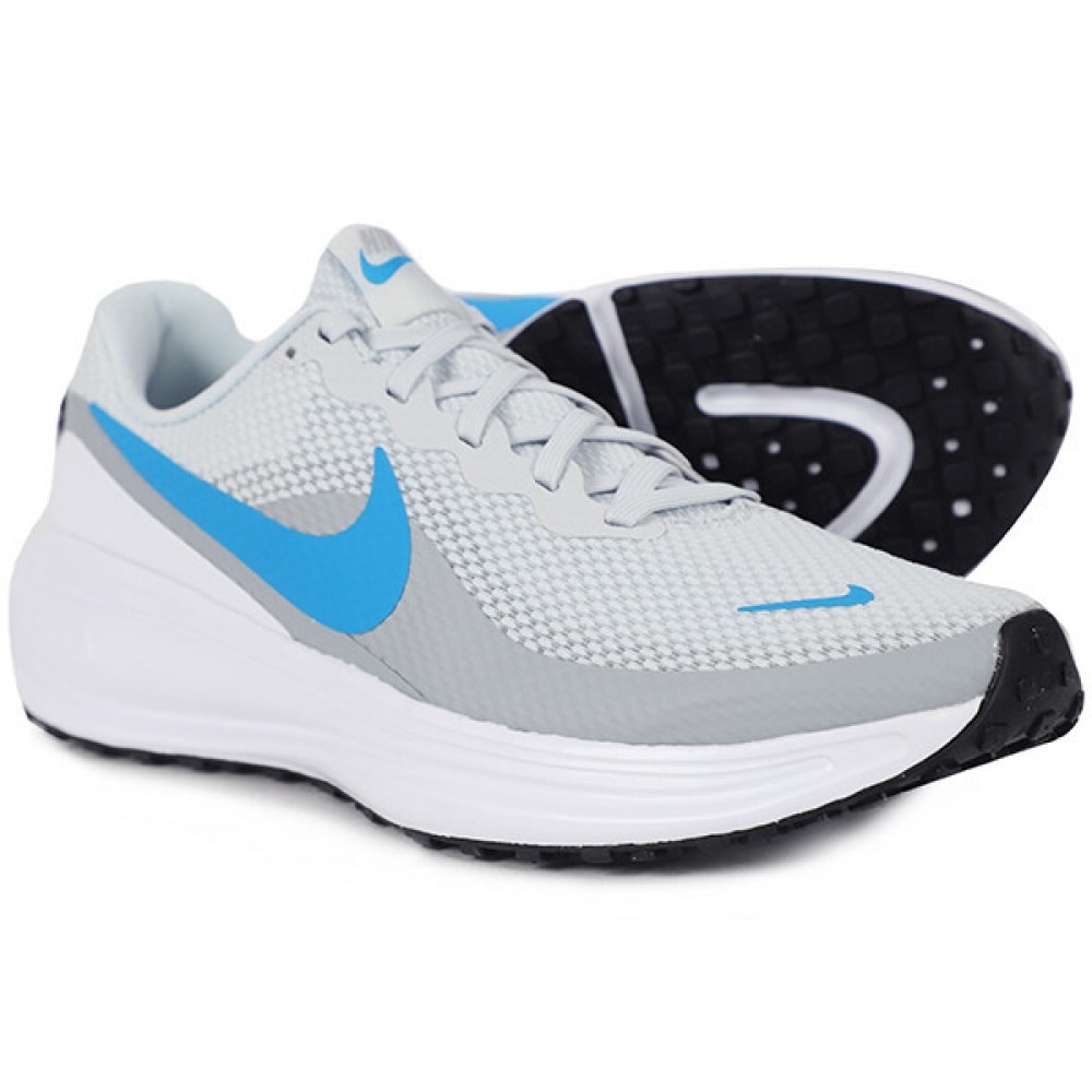 ナイキ レボリューション 8 8,988円