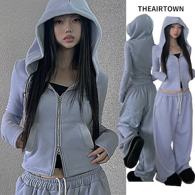 有田焼　特大皿　緒方松右衛門 染付け 山水図 手書き 45.5cm　レトロ品 有田焼特大皿緒方松右衛門 染付け 山水図 手書き 45.5cmレトロ品 有田焼