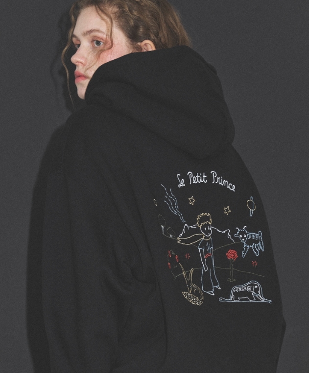 ル・プチ・プランス 刺繍入りパーカーBlack
