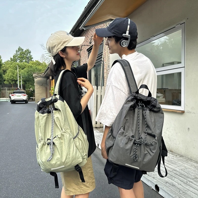 今すぐ欲しい！バックパック キャリーバッグ 可愛い 韓国ファッション キャンパス風 カジュアル通学大容量カレッジスタイルバックパック