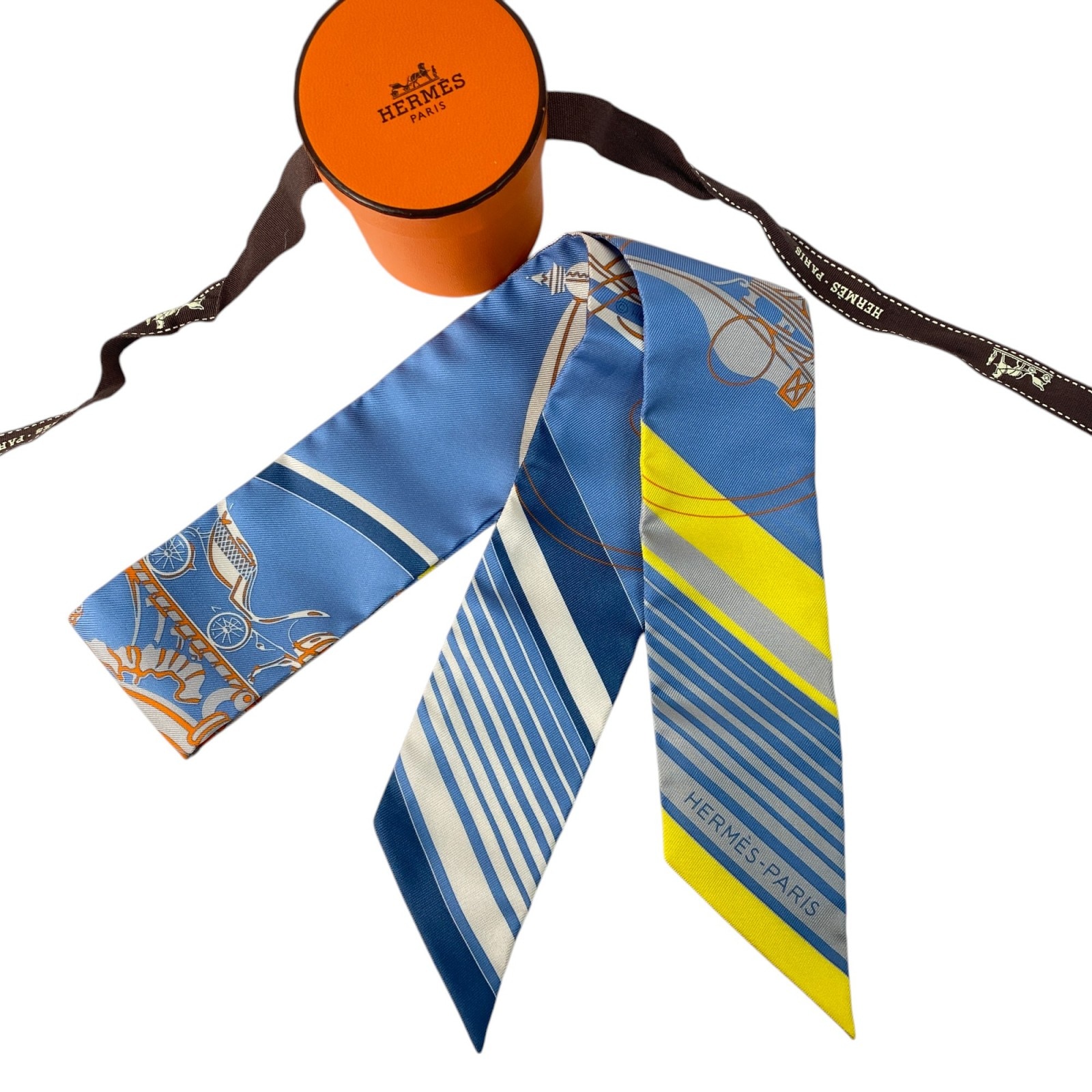 美品 エルメス HERMES レディース ツイリー 箱付き