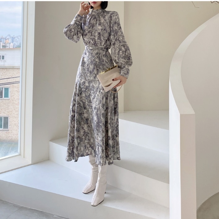 ワンピース ワンピドレス ロング ロング丈 マキシ マキシ丈 袖あり 半袖 パフスリーブ スタンドカラー フレア セミフレア Aライン ウエストマーク 大人可愛い きれいめ 大人 おしゃれ