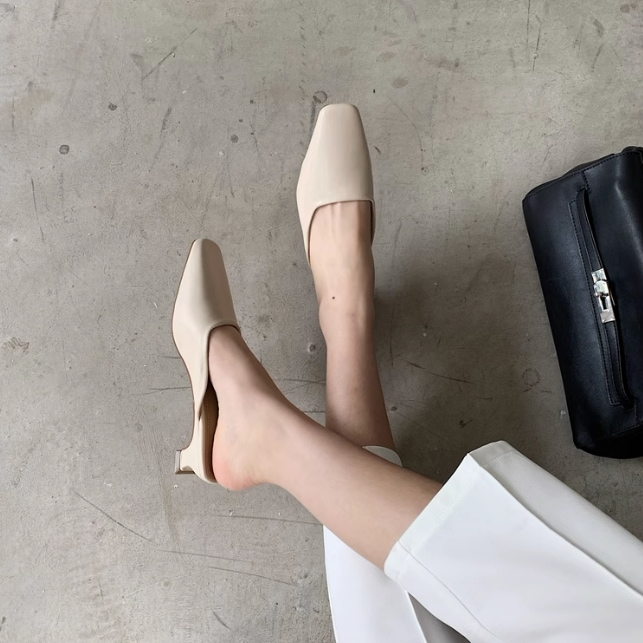 レディース ミュール スリッパ 3cm スクエアトゥ フェイクレザー かわいい 大人可愛い きれいめ シンプル カジュアル 上品 おしゃれ かっこいい こなれ感 通勤 通学 デート お出かけ 5,724円