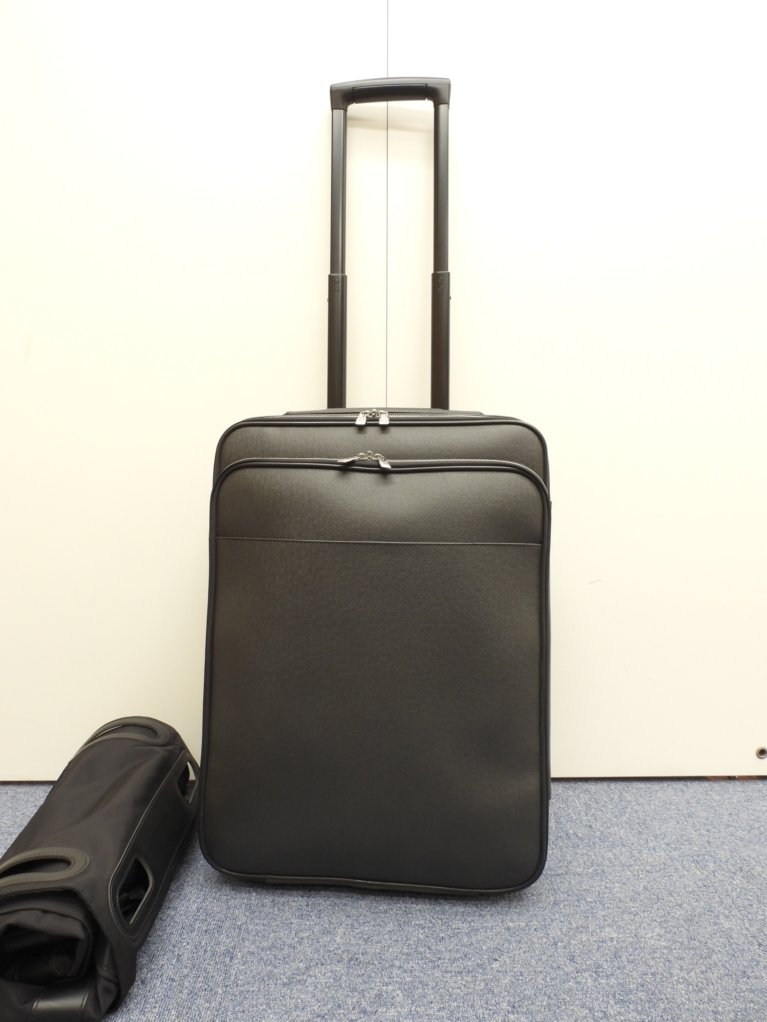 ペガスレジェールビジネス55 M32727 タイガ黒 キャリーバッグ 極美品@MB4134