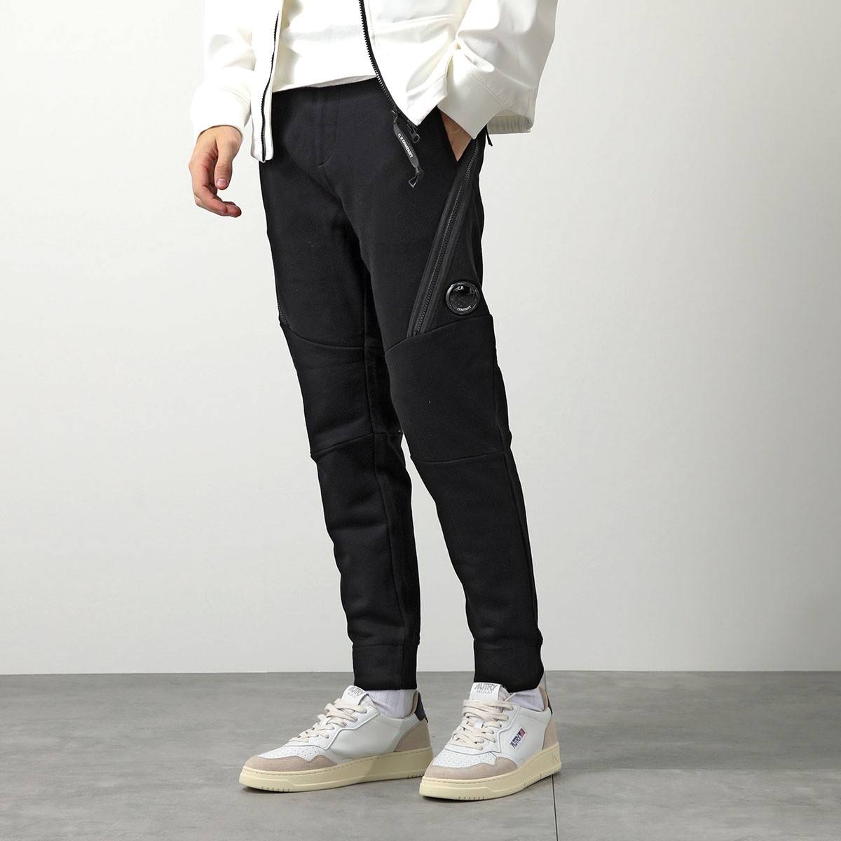 C.P.COMPANY シーピーカンパニー トラックパンツ Diagonal Raised Fleece Zipped 15CMSP084A 005086W 17CMSP084A 005086W メン