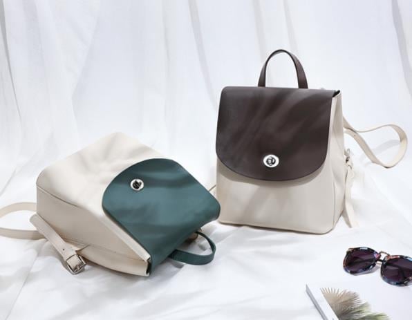 2021年の新しいファッションレザーバックパック野生の大容量韓国スタイルのショルダーバッグ