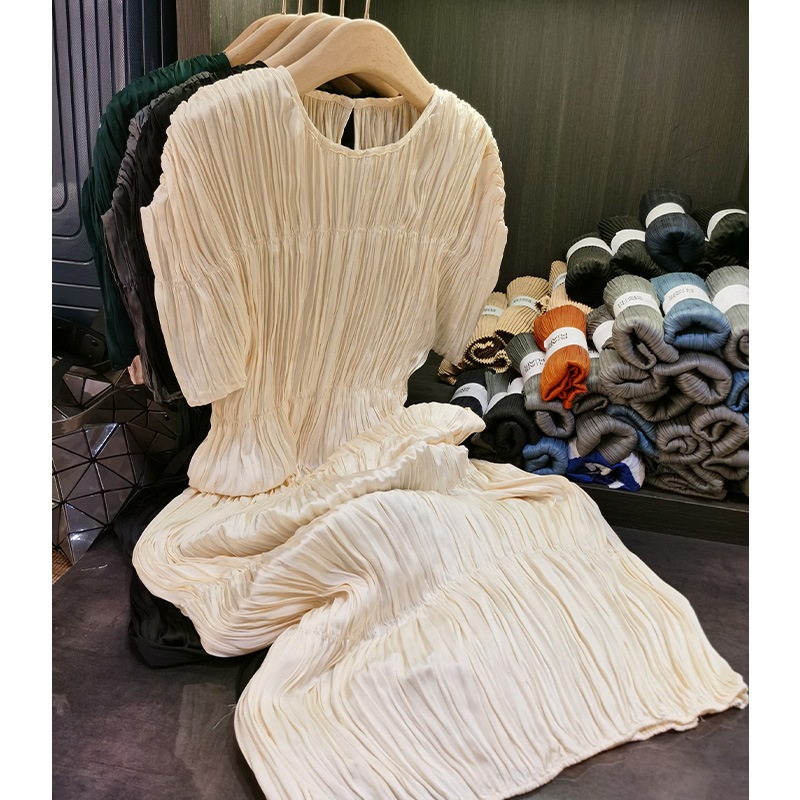 純半袖オルガンしわワンピース気質丸襟ゆったりスカート夏