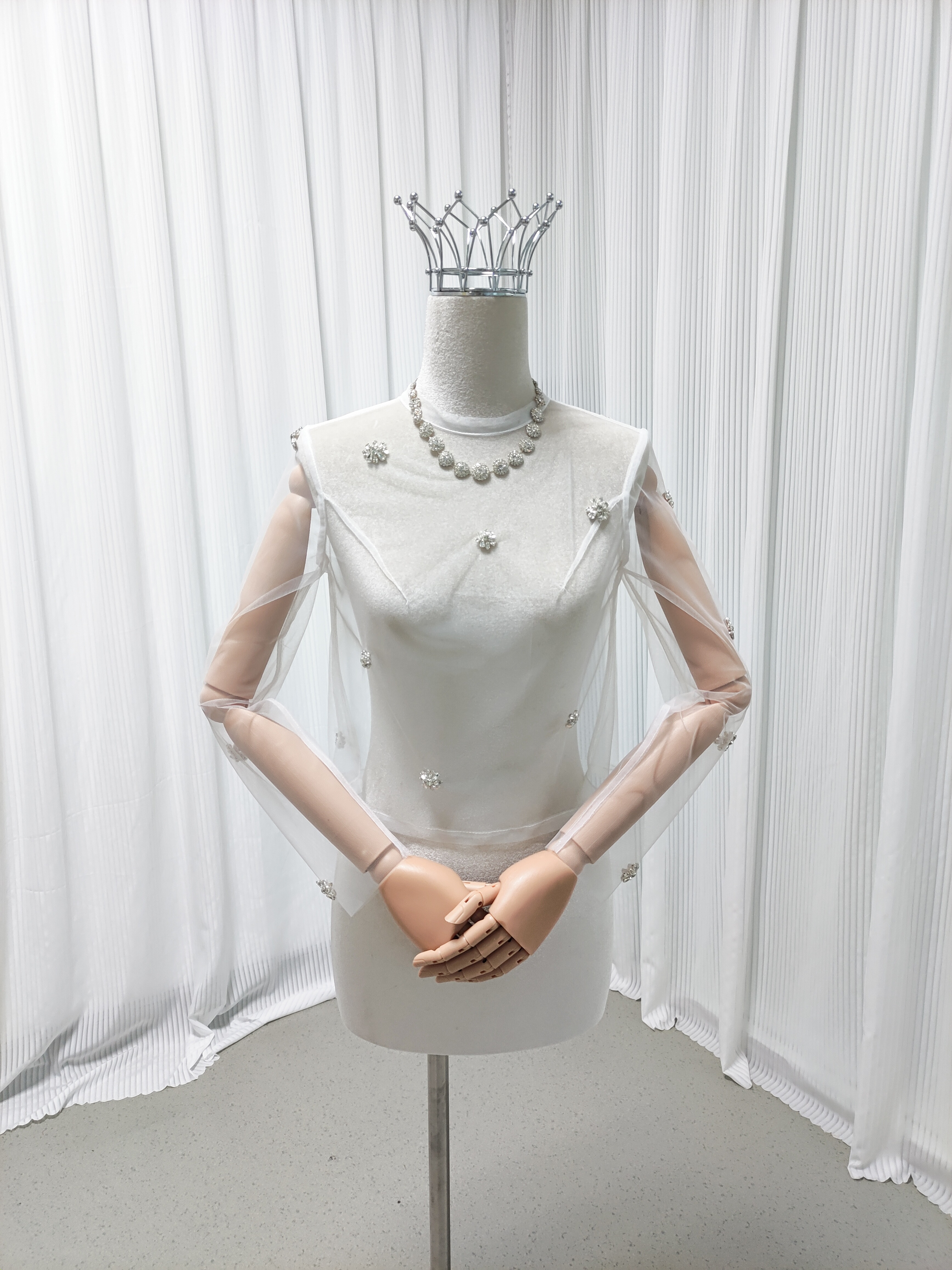 トップス ロングスリーブ ハンドメイド キラキラのハンドビーディング シースルー ウェディングドレス 12,233円