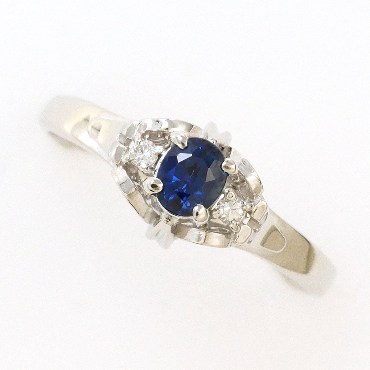 PT900 プラチナ リング・指輪 10.5号 サファイア 0.30ct ダイヤモンド 0.03ct 総重量約3.0g 中古