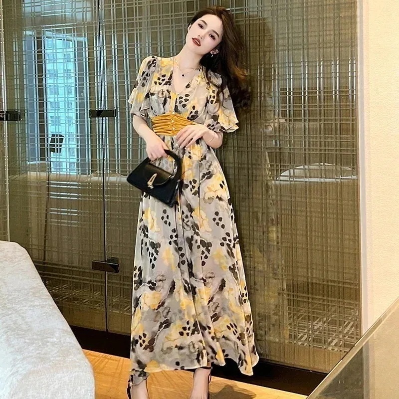 【JY.上品】 夏 Vネック 柄ワンピース ビーチ 旅行 パーティードレス キャバ 着痩せ 大人 同窓会 披露宴 卒業式 結婚式 演奏会 ウェディング 二次会 発表会 4,931円