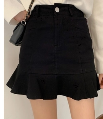 タイトミニ丈スカート ボトム スカート ミニ丈 フリル 大人黒 かわいい 大人可愛い きれいめ シンプル おしゃれ かっこいい 大人可愛い 大人女子 こなれ感 キュート 爽やか ナチュラル 柄 春