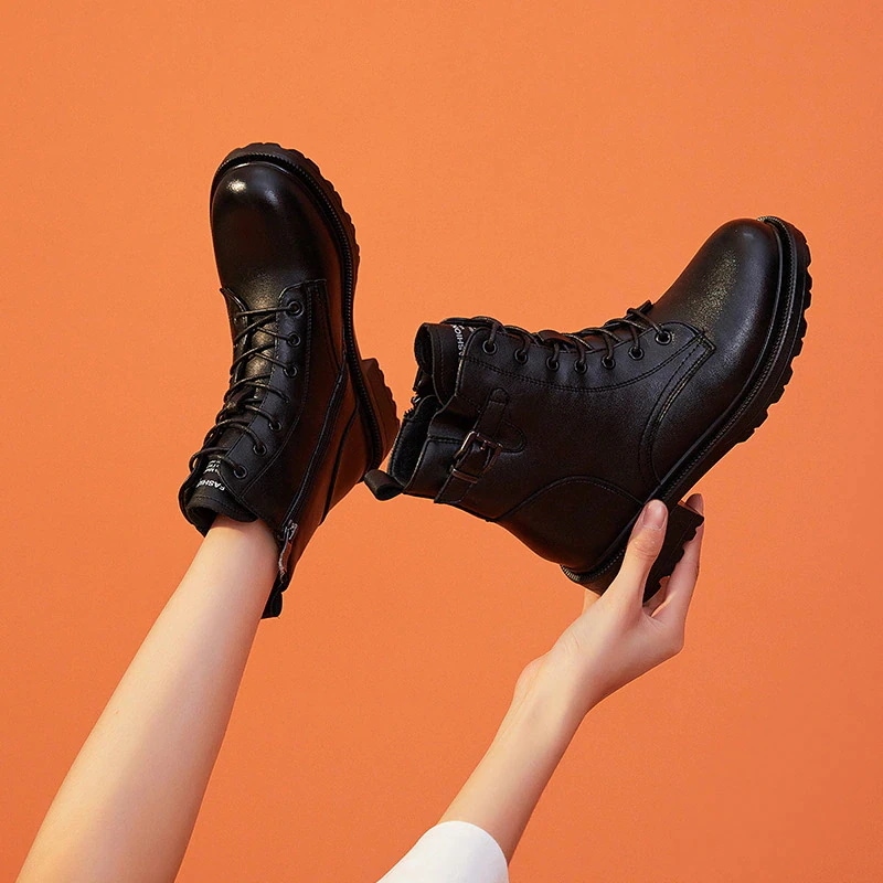 ロングブーツが復活！ロングブーツ 美脚 韓国ファッション/ストレッチブーツ/アンクルブーツて ローファームートンブーツ