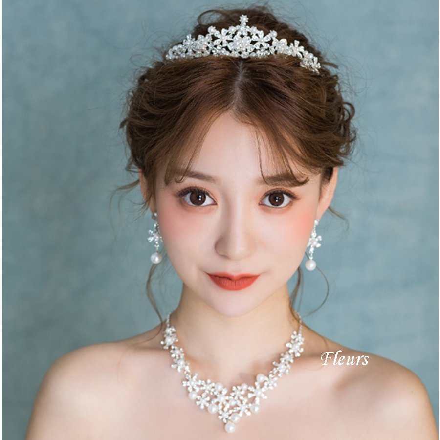 ウェディング アクセサリー パールティアラ ネックレス イヤリング 結婚式 披露宴 教会挙式 3点セット ネックレス 破格値下げ Vivalafocaccia Com