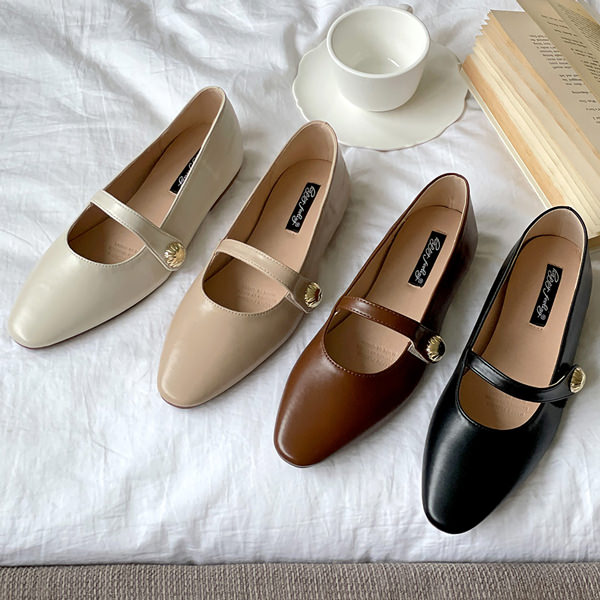 バレエシューズ パンプス ストラップ メタル モチーフ レディース 黒 茶 ベージュ アイボリー 6,433円