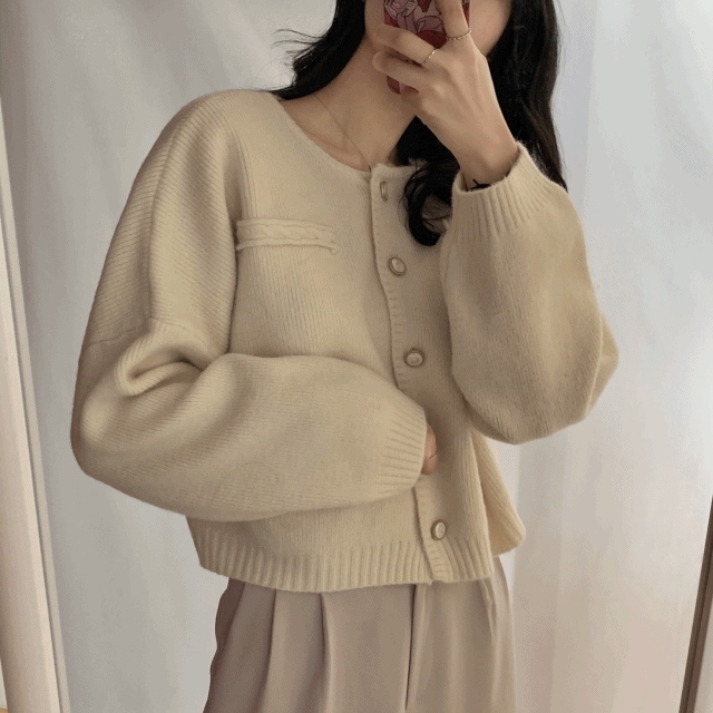 [ウール配合/レビュー100%満足！]モデル所蔵 アバンフィット バターカーディガン