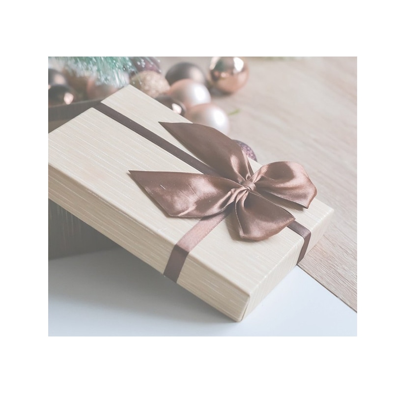 ラッキーボックスB(トナーパッドまたはトナー+エッセンス+クリーム+プレゼント)