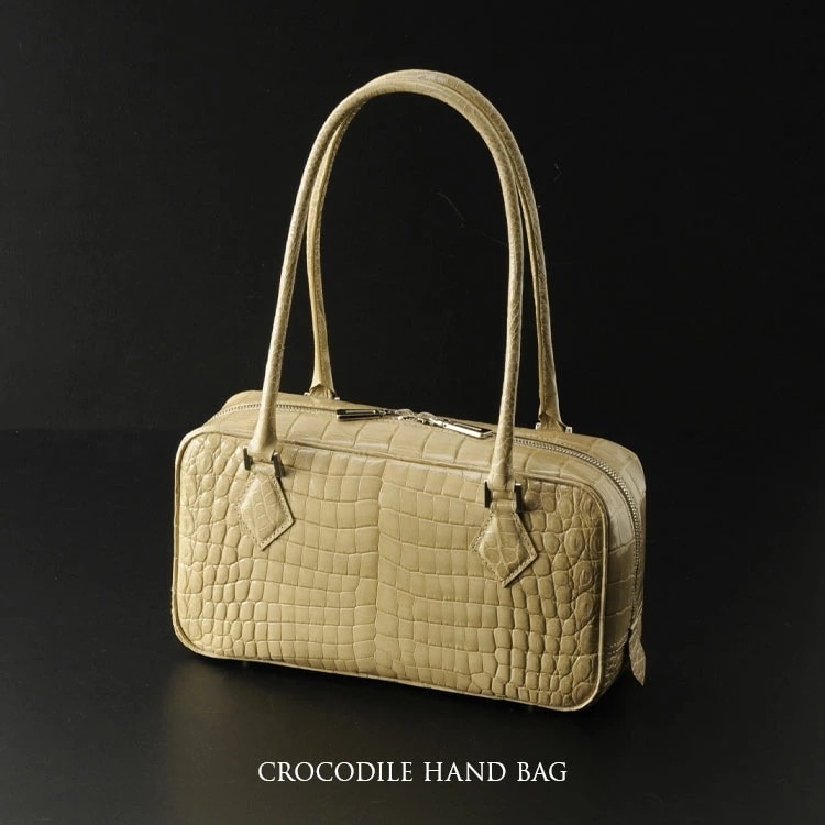 クロコダイルレザーハンドバッグシャイニング 126,500円