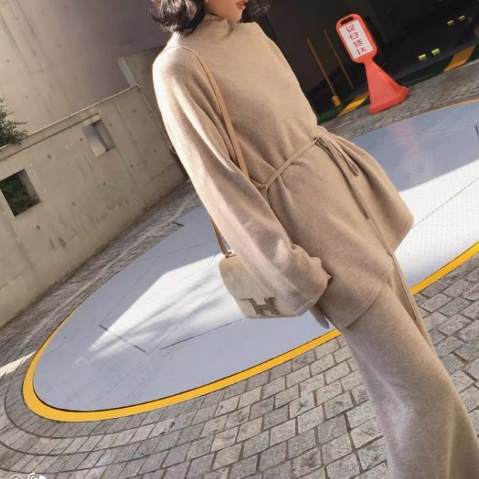 2点セット ニットスーツ レディース トップス パンツ ボトムス ニット セーター プルオーバー セットアップ ロングパンツ ワイドパンツ ツーピーストップス ロング 丈長 長袖 ハイネック ワイド