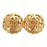 Qoo10] CHANEL 93P マメ有 ゴム無 大ぶり ゴールド