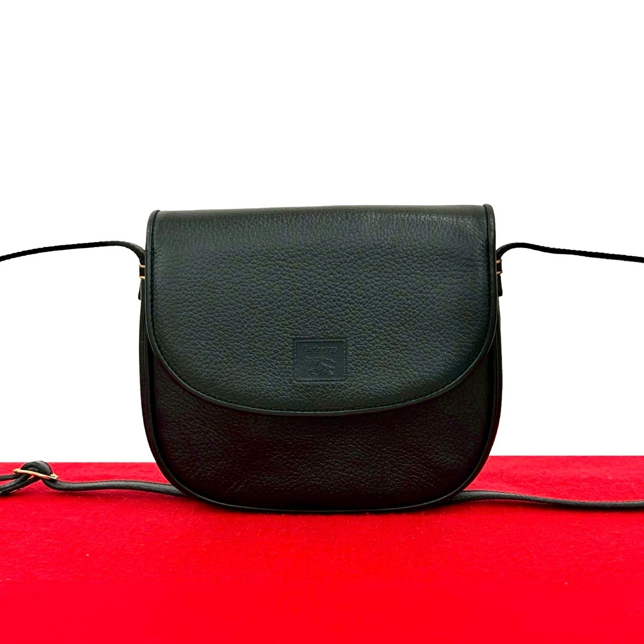 ヴィンテージ シャドーホース ロゴショルダーバッグ レザー ブラック 25975 26,909円