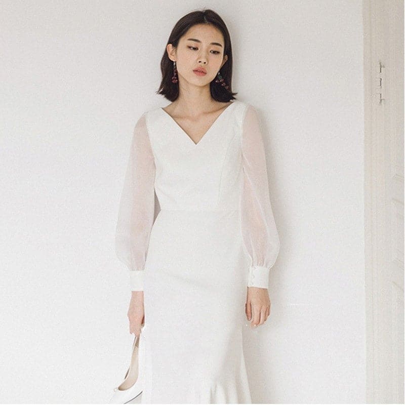 今年人気爆発中結婚式 ドレス ドレス ワンピース サテン ウエディングドレス シンプル 花嫁 披露宴 二次会 謝恩会 発表会 演奏会 女子会