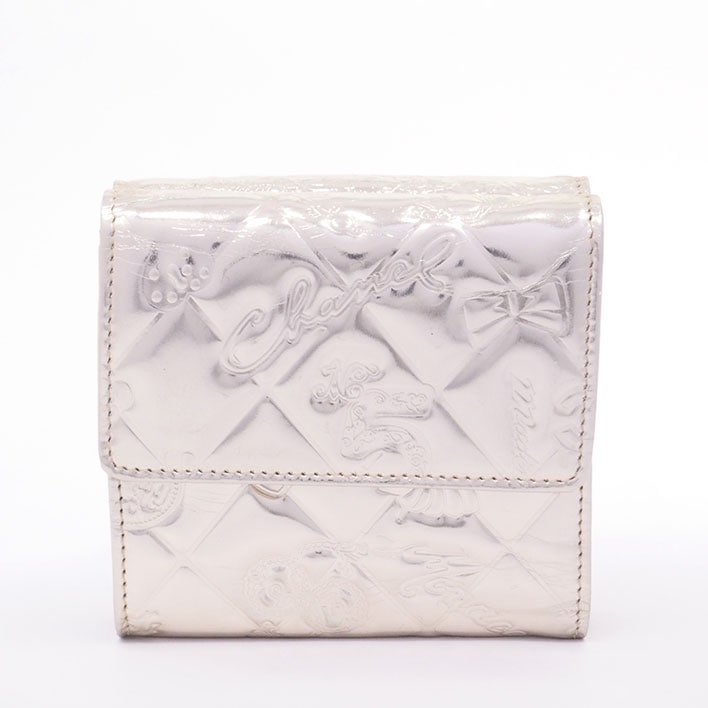 【美品】シャネル Wホック財布 マトラッセ アイコンライン A37152 レディース【二つ折り財布】