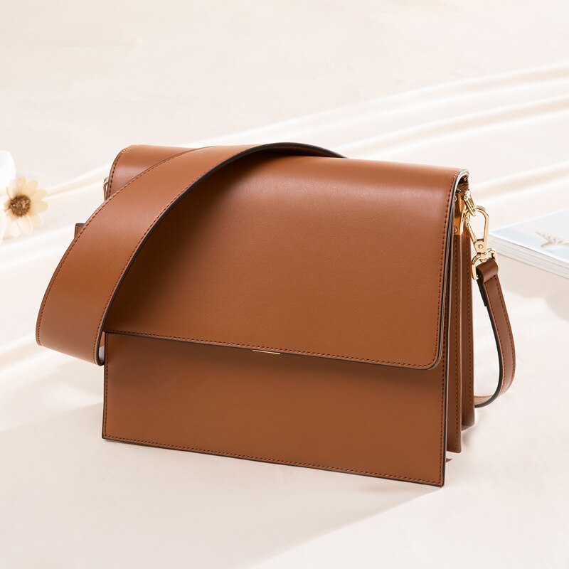 NEW登場大人気セッ流行！ホーボー 本革レディース 斜めがけ 大容量簡約J0413福袋2025エコトート ミニ