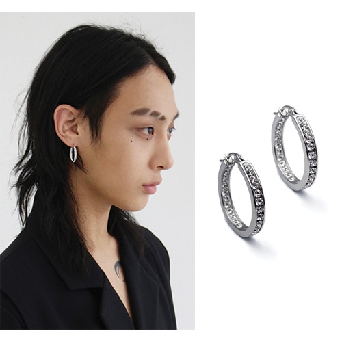 [BTS シュガー 着用]クリスタル インナーハーフリングピアス(M)人気ジュエリー 韓国ファッションスタイル デイリーアクセサリー 韓国ファッション 6,700円
