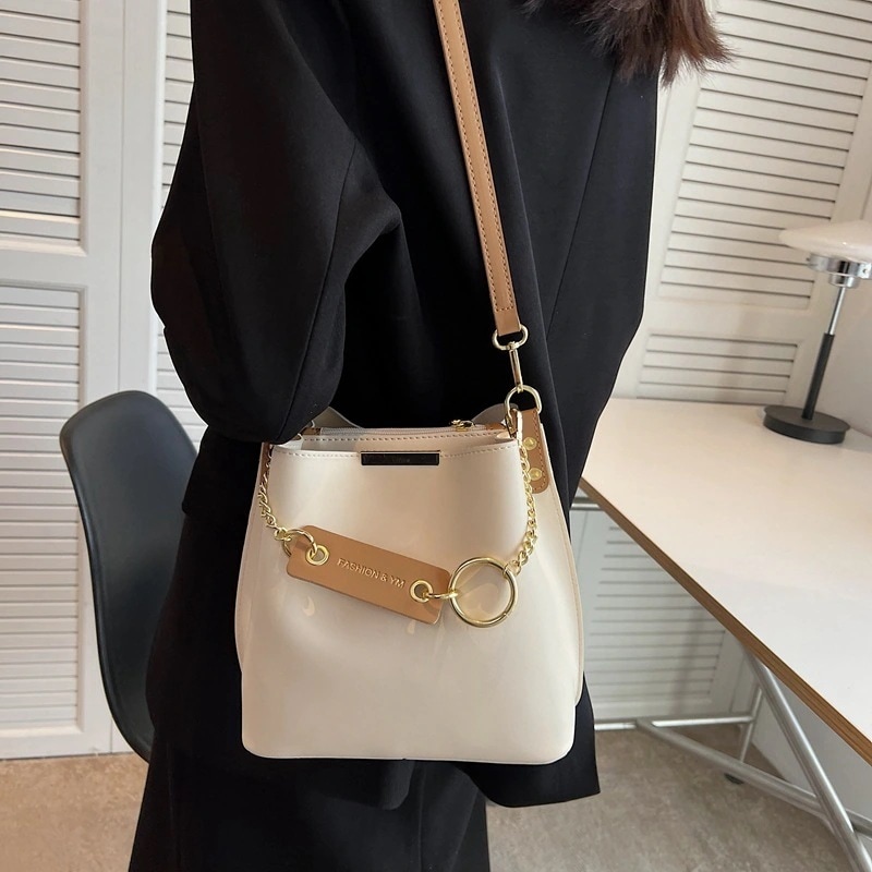 ショルダーバッグ ショルダートートバッグ 韓国 ファッション 新品 大容量 かわいい 斜めがけバッグ 28,345円