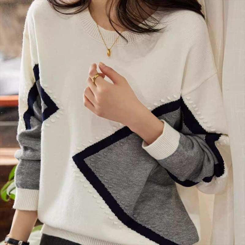 トップス ニット セーター レディース ロング 長袖 ラウンドネック フェミニン 配色 かわいい 大人可愛い きれいめ 上品 おしゃれ かっこいい レトロ ラフ ガーリー ラブリー キュート 都会的