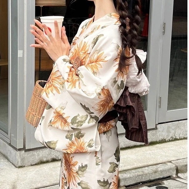 【急速発送】和服浴衣女性伝統正装スタイル純綿生地観光撮影和服秋の万能アイテム