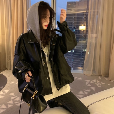 フード付きライダースジャケット レザージャケット PUレザー ライダースジャケット ジャケット フェイクツーピース カジュアルカラー a3436