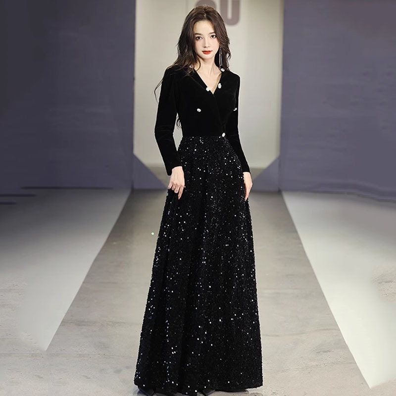 タキシードの黒い長袖を襟年の新型の気質のスパンコール司会者のパーティーの年会芸考賓服を迎えます