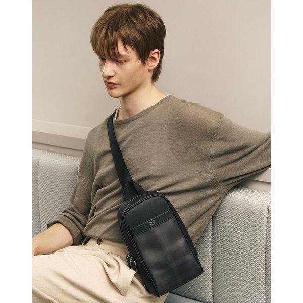 [25FW] [クロスバッグ][HERITAGE TARTAN] ダークブラウンタータンチェッククロスバッグ DBBA5F793W3