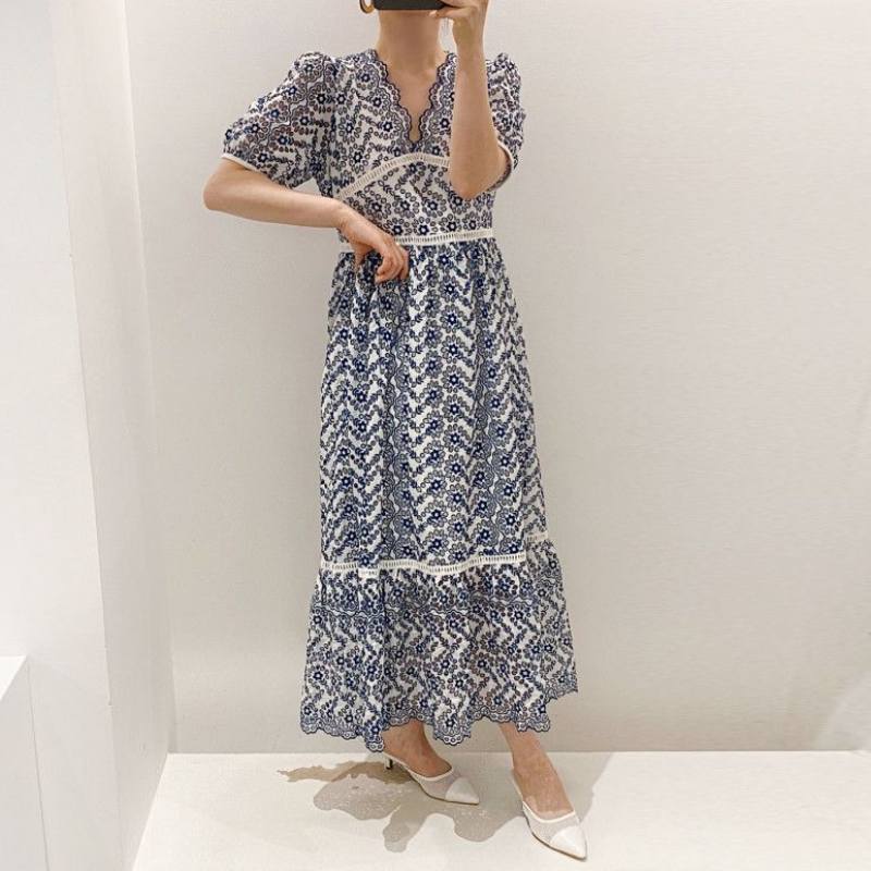 ワンピース フレアワンピース ティアードワンピース ロング ロング丈 マキシ マキシ丈 9分丈 袖あり 半袖 パフスリーブ Vネック セミフレア レース ハイウエスト かわいい 大人可愛い