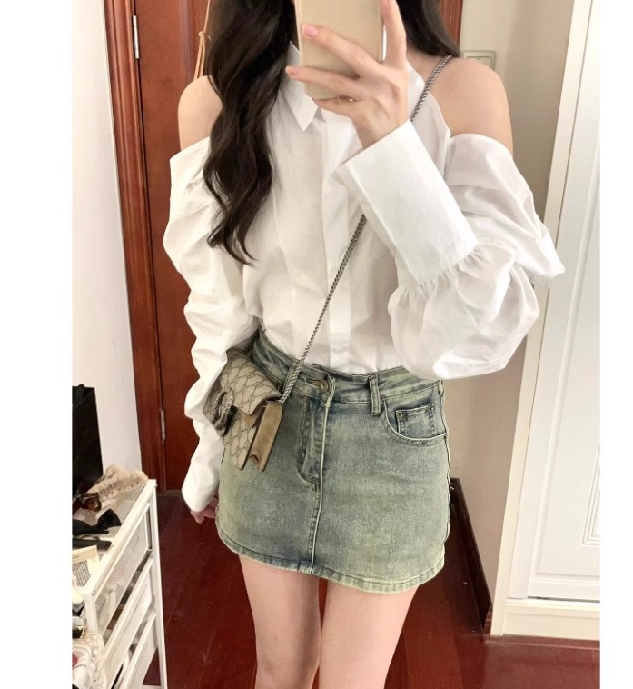 トップス シャツ ブラウス 白トップス 袖あり 長袖 襟付き スタンドカラー 前開き 肩出し かわいい 大人可愛い きれいめ シンプル カジュアル 大人 上品 おしゃれ お洒落 かっこいい 大人女子
