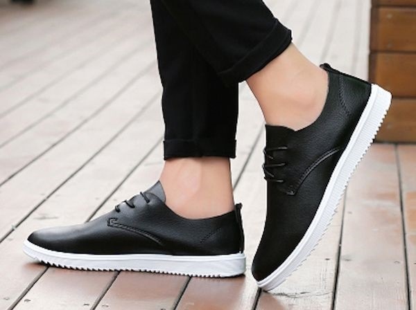 ウォーキングシューズ レザー 革 シューズ 旅行 革靴 軽量 カジュアル メンズ ブーツ 代 30代 40代 メンズファッション おしゃれ かっこいい 春 夏 秋 冬 人気 流行 メンズバッグ シューズ 小物