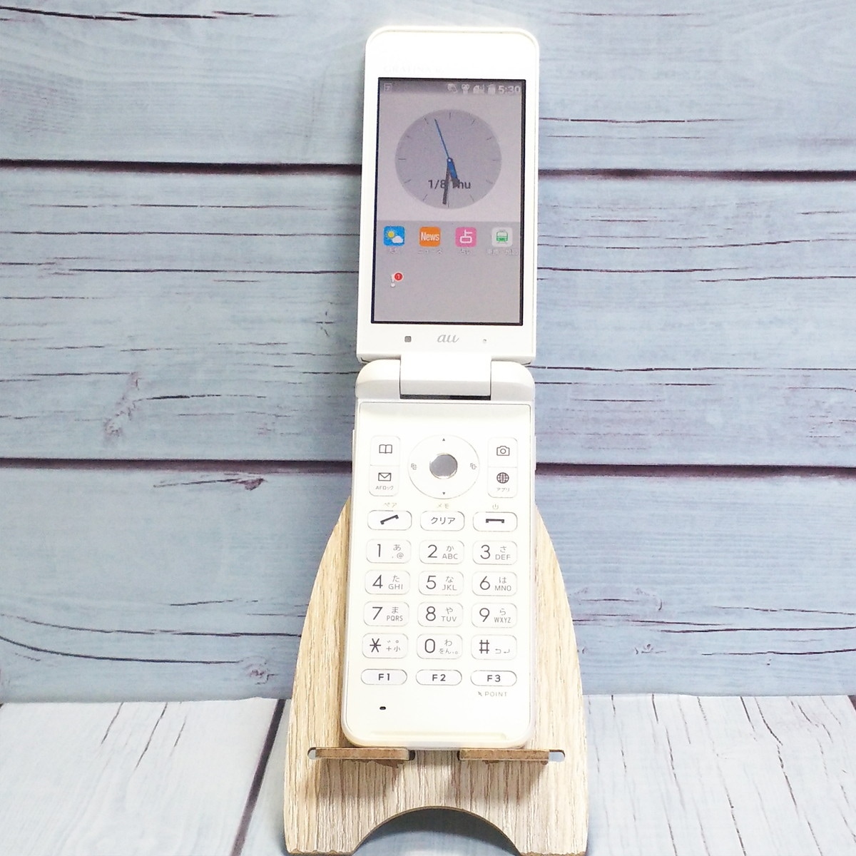 【送料無料】KYOCERA au GRATINA 4G BLACK KYF31 本体 白ロム SIMロック解除済み SIMフリー B896160