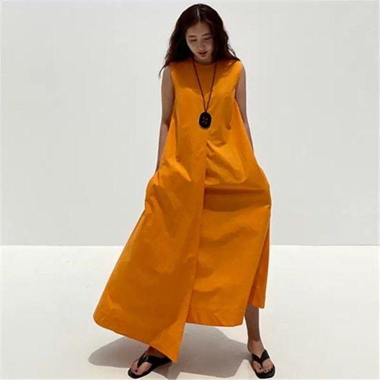 【取寄：納期2週間】ワンピース ラウンドネック ノースリーブ Aライン ロング丈 レディース 無地 体型カバー 夏