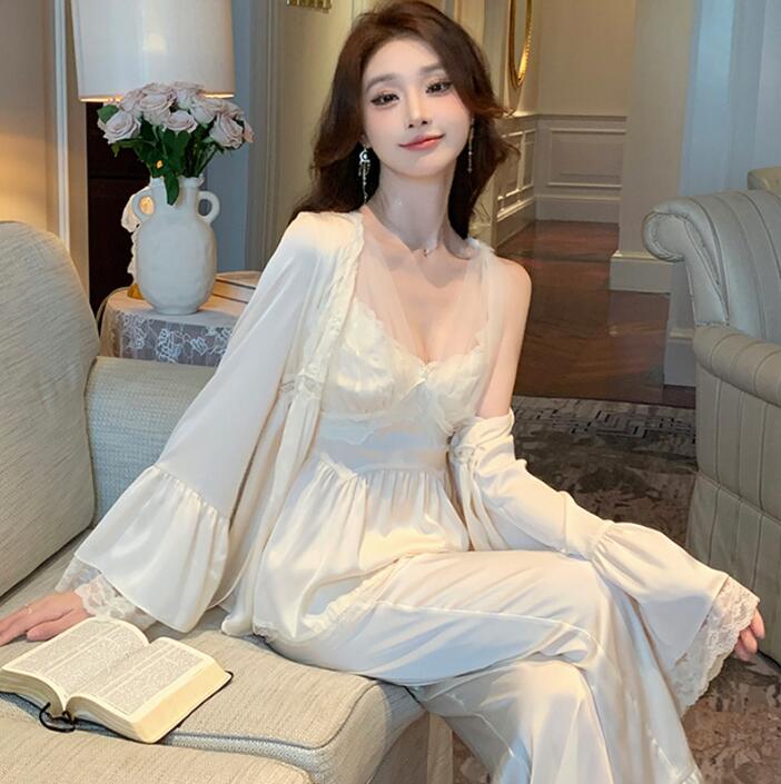パジャマ ルームウェア 天使風姫系レディースパジャマ 羽織+トップス+ロングパンツ3点セットアップ パット入り春夏秋 レース長袖パジャマ 可愛い シルクタッチ ルームウェア上下セット 女性 部屋着 寝