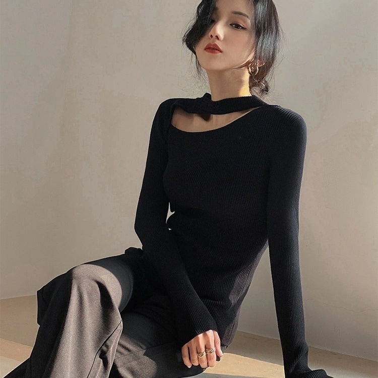 カッティング トップス カットソー ショート ショート丈 半端丈 長袖 萌袖 ラウンドネック スリム アシンメトリー 伸縮性 かわいい 大人可愛い きれいめ シンプル カジュアル 大人 上品 おしゃれ