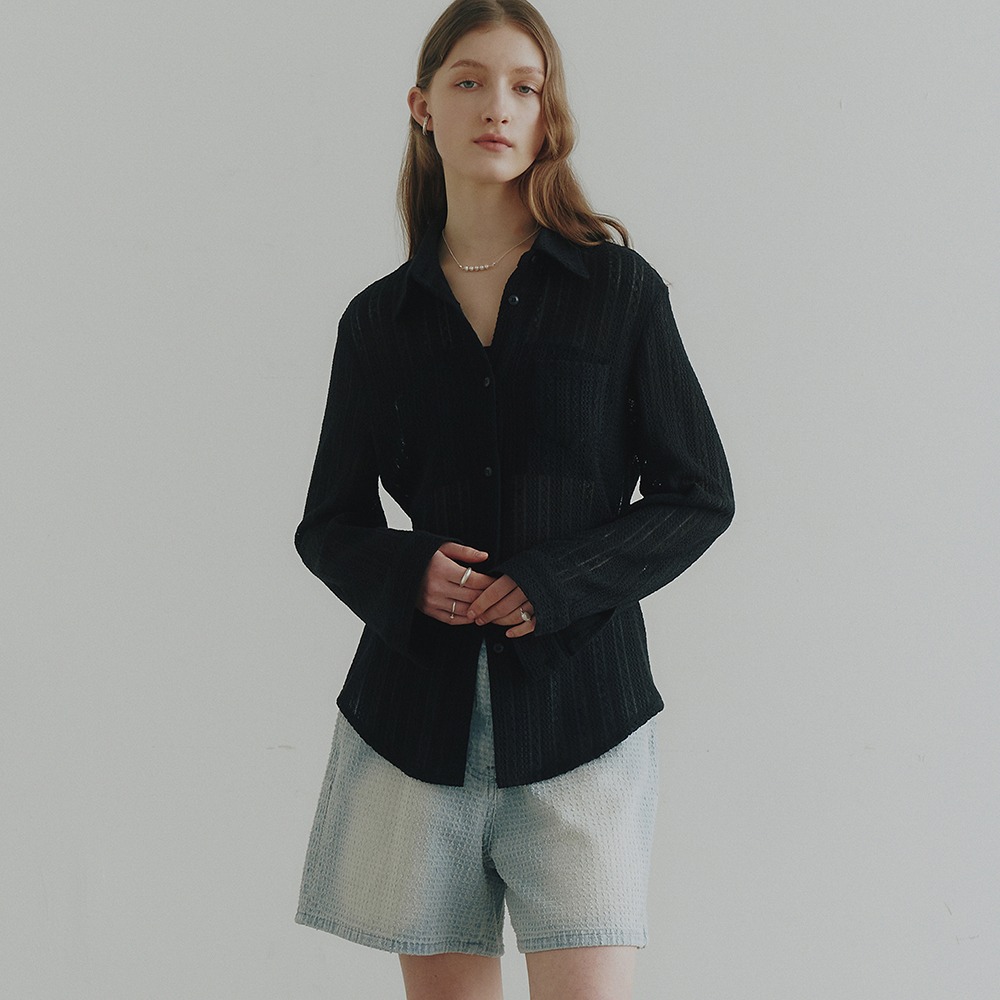 【NOIER 】 COTTON CROCHET SLIM SHIRT : BLACK