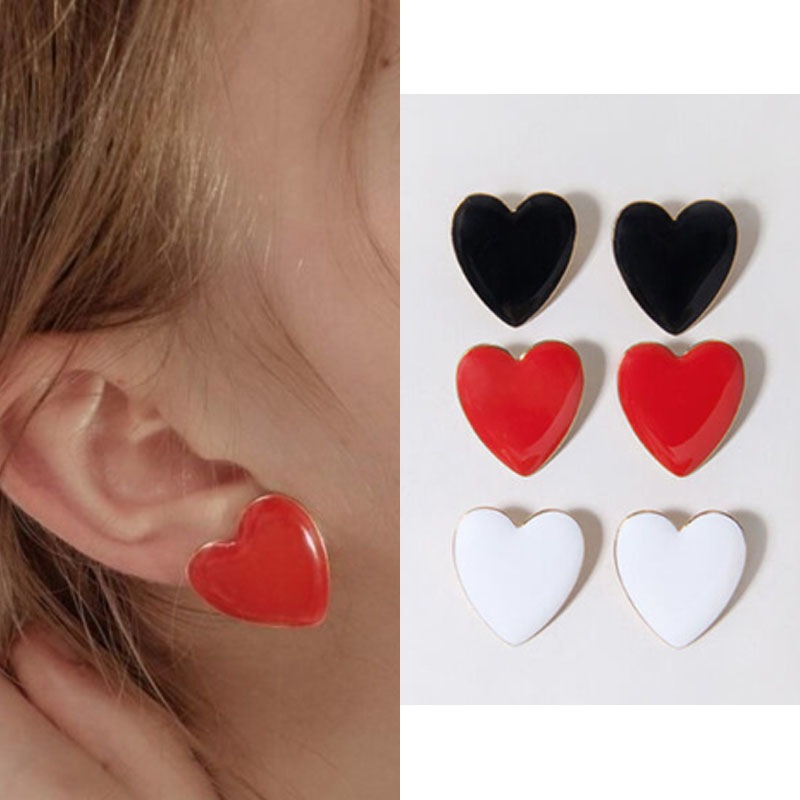 [TWICEチェヨンLovelyz修正着用] エナメルハートイヤリング/韓国ファッション芸能人着用デイリーアクセサリー韓国アクセサリートレンドアイテム韓国デイリーファッションセレブ着用