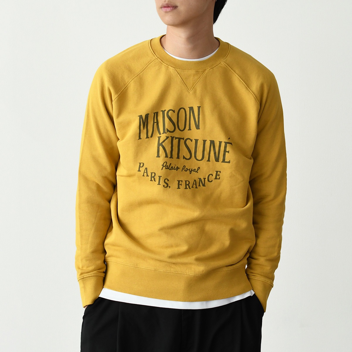 MAISON KITSUNE メゾンキツネ トレーナー スウェット トップス LM00306KM0001 パレロワイヤルスウェットシャツ メンズ イエロー 長袖 秋冬