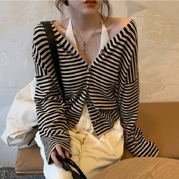 ボーダートップス トップス カーディガン プルオーバー 袖あり 長袖 Vネック 前開き かわいい 大人可愛い きれいめ シンプル カジュアル 大人 上品 おしゃれ お洒落 大人可愛い 大人女子