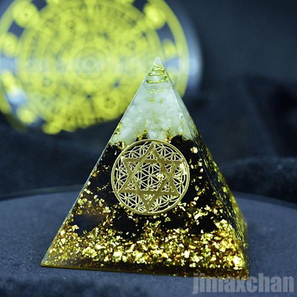 大人気 上品 置物 オルゴナイト 六芒星 金箔 ストーン チャクラ 幸運 パワー 石 コイル 有機物 無機物 ピラミッド 三角 三角形 樹脂 パワ&minus ストーン 浄化 パワースポッ