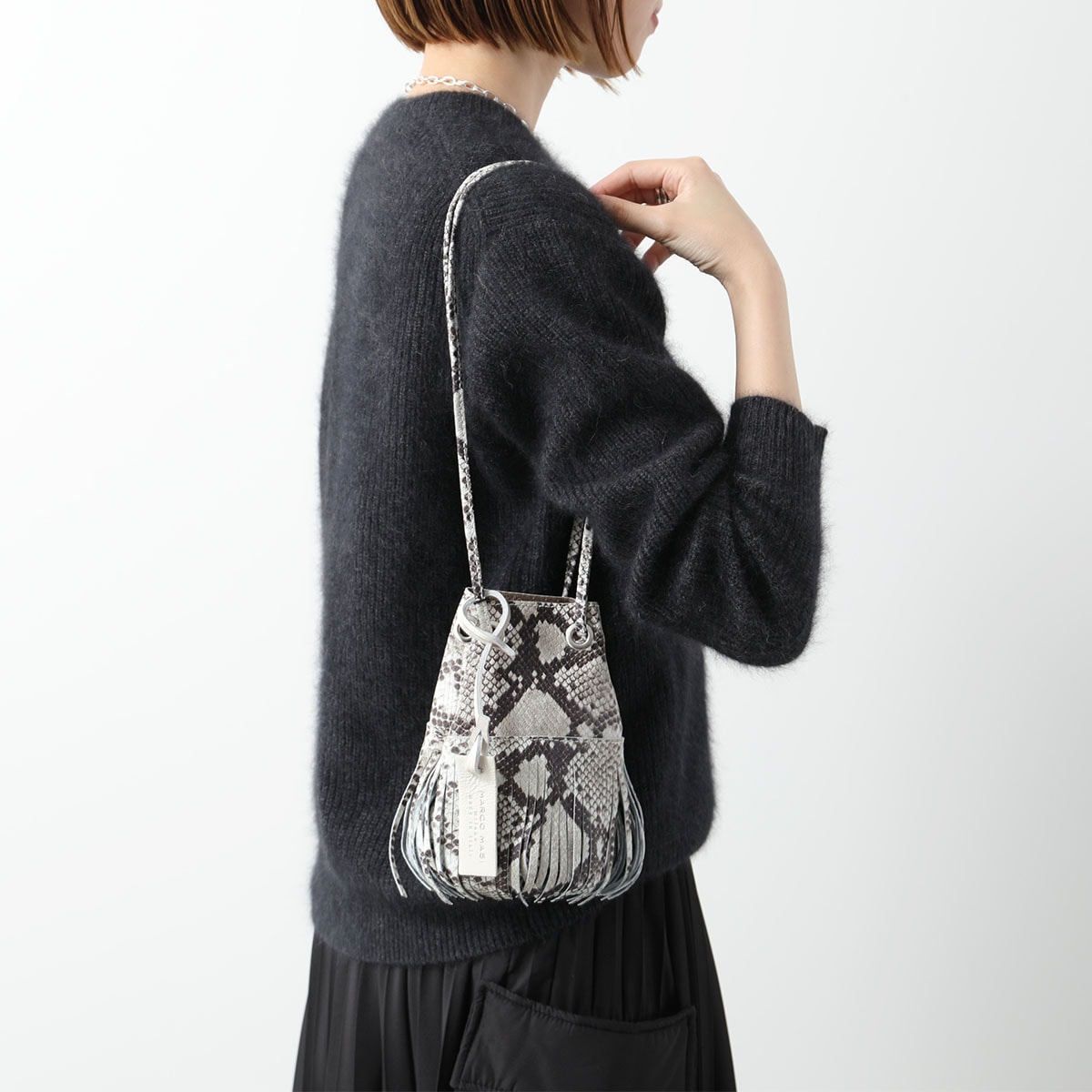 MARCO MASI マルコマージ ミニバッグ 3102 frange slang レディース レザー 巾着 パイソン 型押し フリンジ 丸底 ショルダーバッグ 鞄 bianco