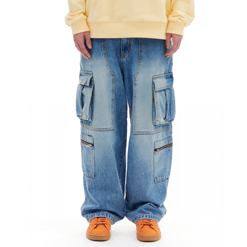 アーカイブボールドマルチポケットデニムパンツ (ライトブルー)